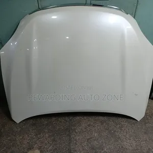 Vanguard Bonnet Pearl White in Colour Clean