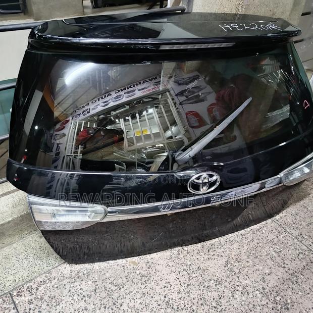 Toyota Wish 2016 Boot Black in Colour