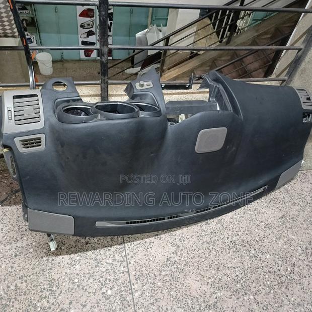 Toyota Harrier 240 Dushbord Airbag.