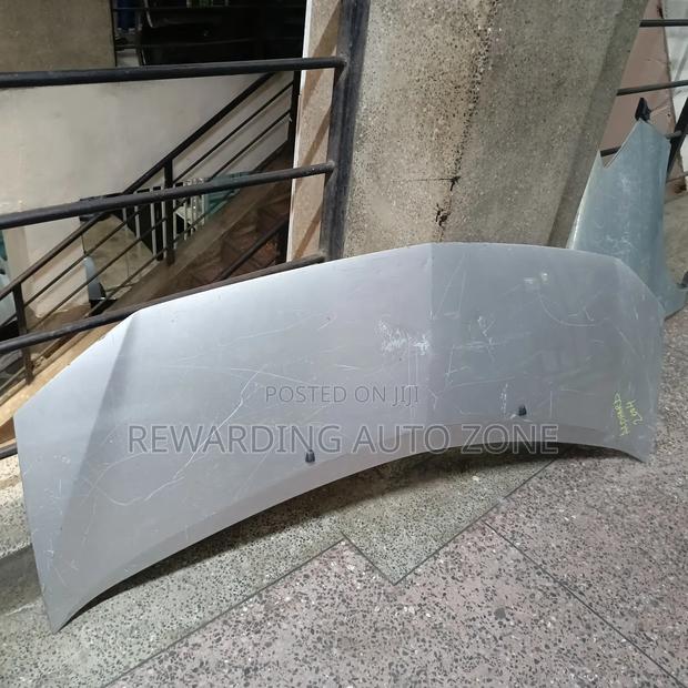 Toyota Alpha 2005 Model Bonnet