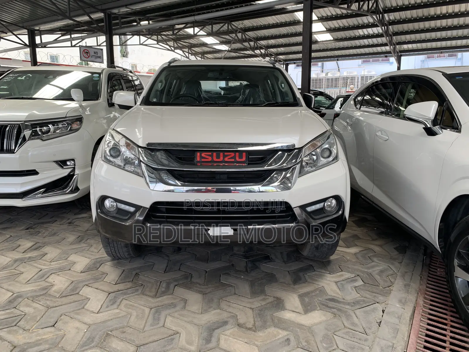 Isuzu MU-X 2016 Pearl