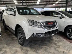 Isuzu MU-X 2016 Pearl