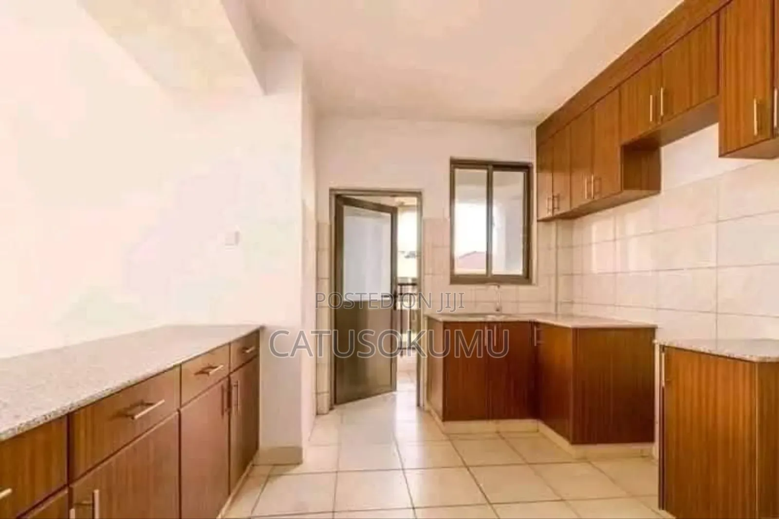3bdrm Apartment in Syokimau for sale