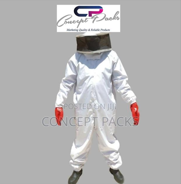 Concept Bee Suit ( Pocket Friendly) - main view