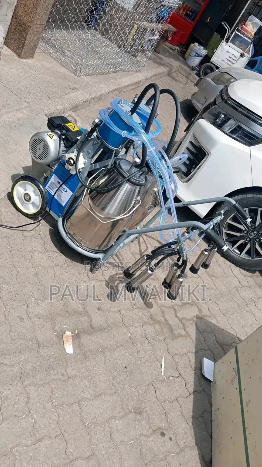 Double Bucket Milking Machine