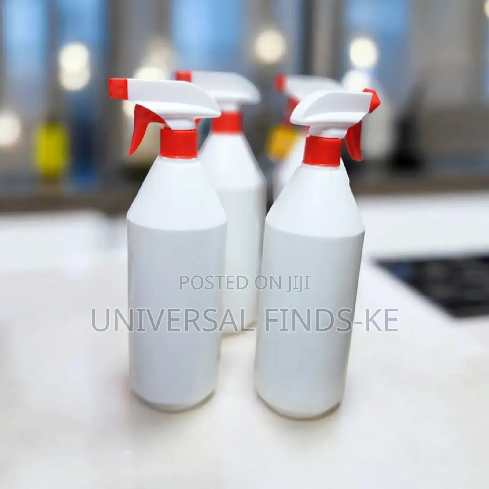 Water Spray Bottle With a Sprayer ^1 Litre