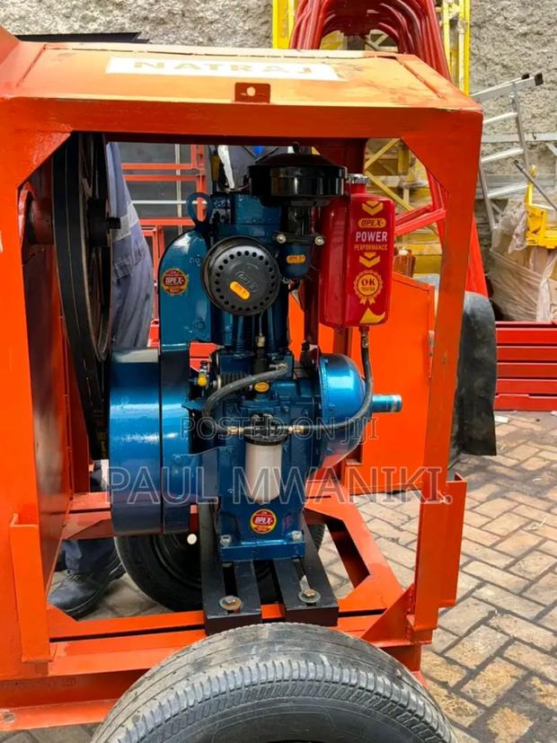 Titan India Concrete Mixer - thumbnail 3