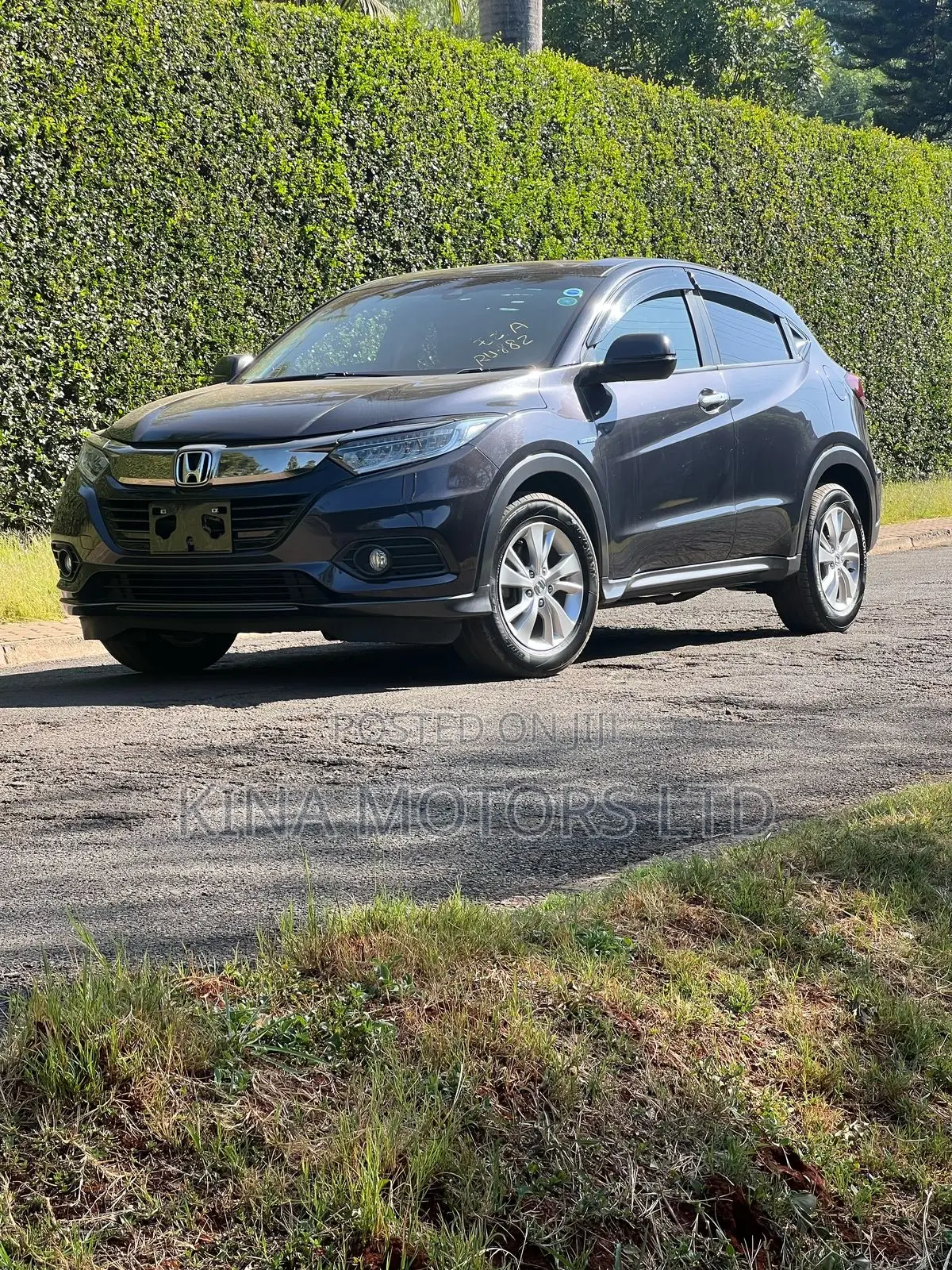 Honda Vezel 1.5 Hybrid 4WD 2018 Matt Black