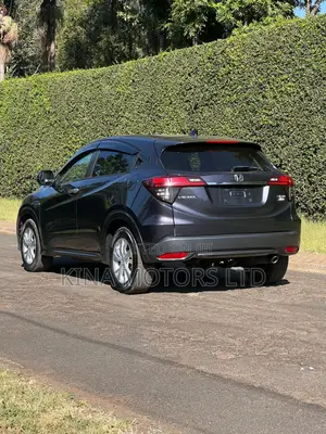 Honda Vezel 1.5 Hybrid 4WD 2018 Matt Black