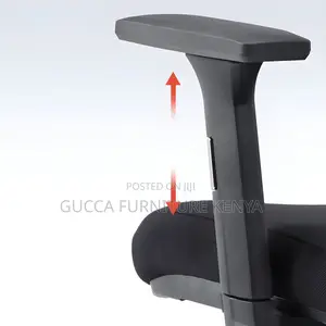 Office Chairs:Rotatable Black Mesh Desk Chair With Wheels