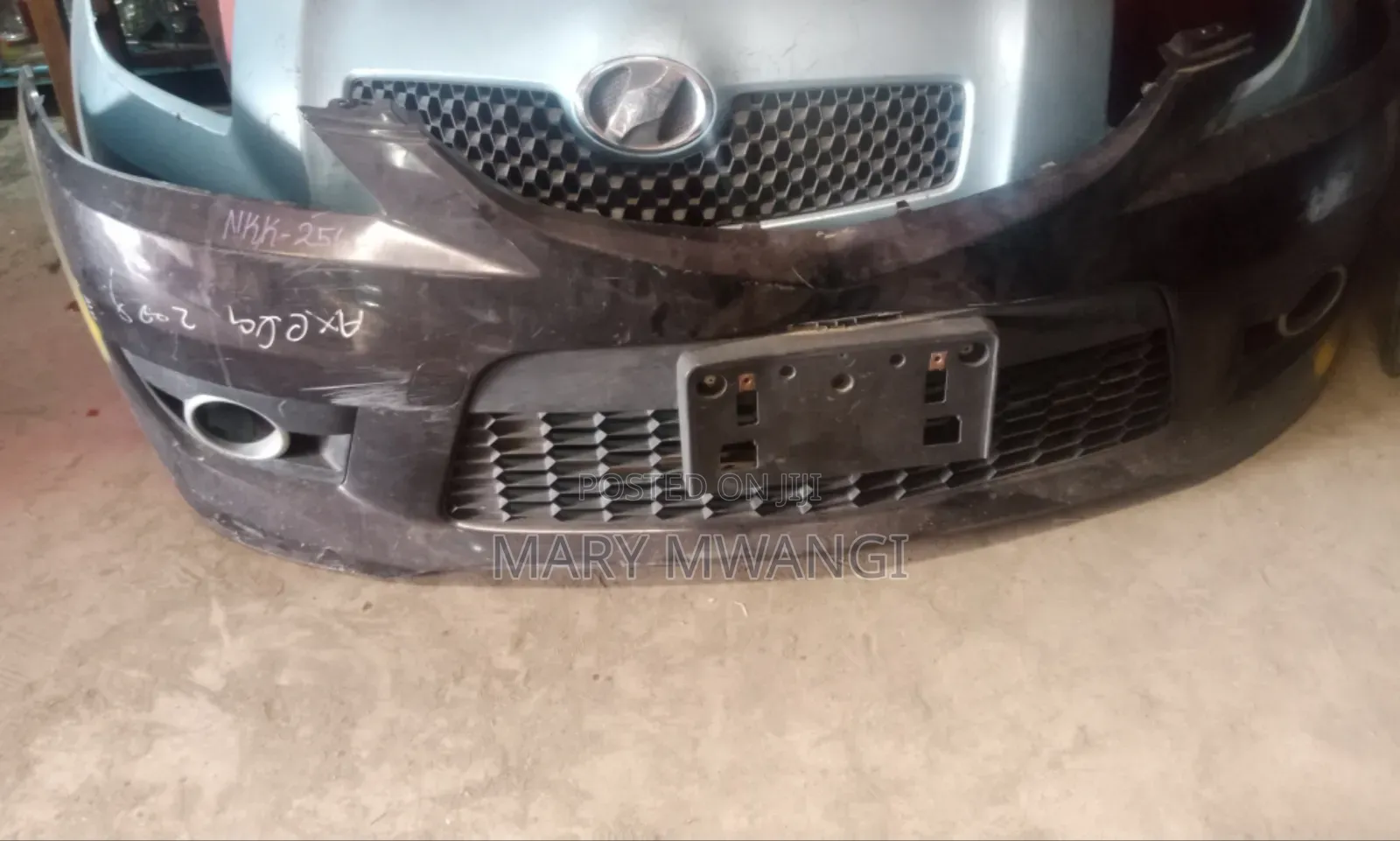 Front Bumper Premacy Model 2007/2009