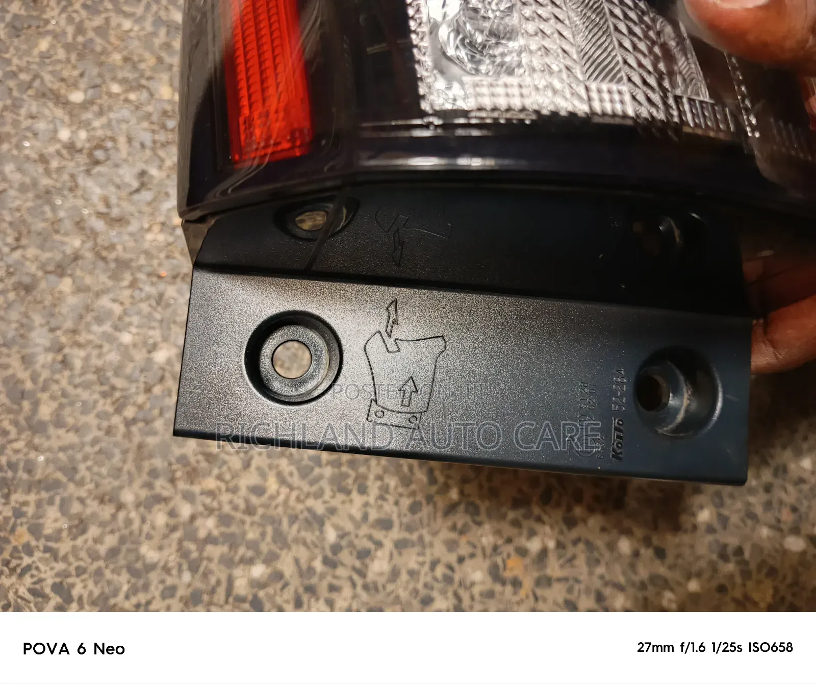 Toyota Sienta Taillight