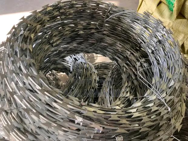 Razor Wires Available - thumbnail 2