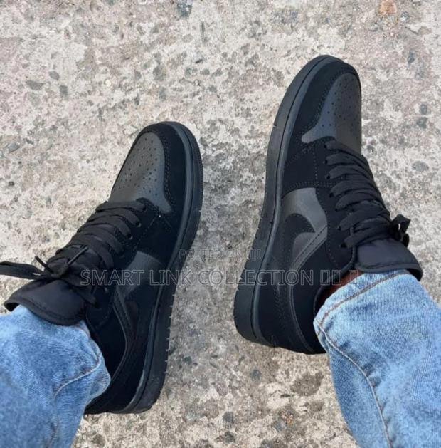 Air Jordan 1 High Cut