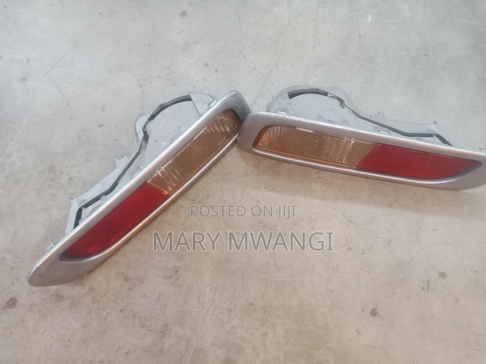 Outlander Rear Bumper Reflector