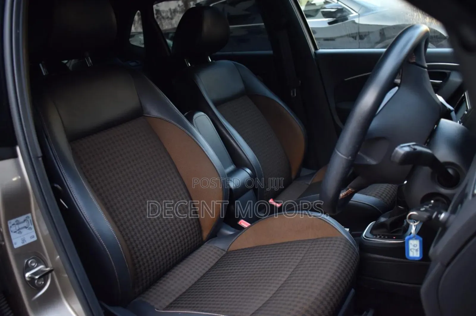 Volkswagen Polo 2018 Gold