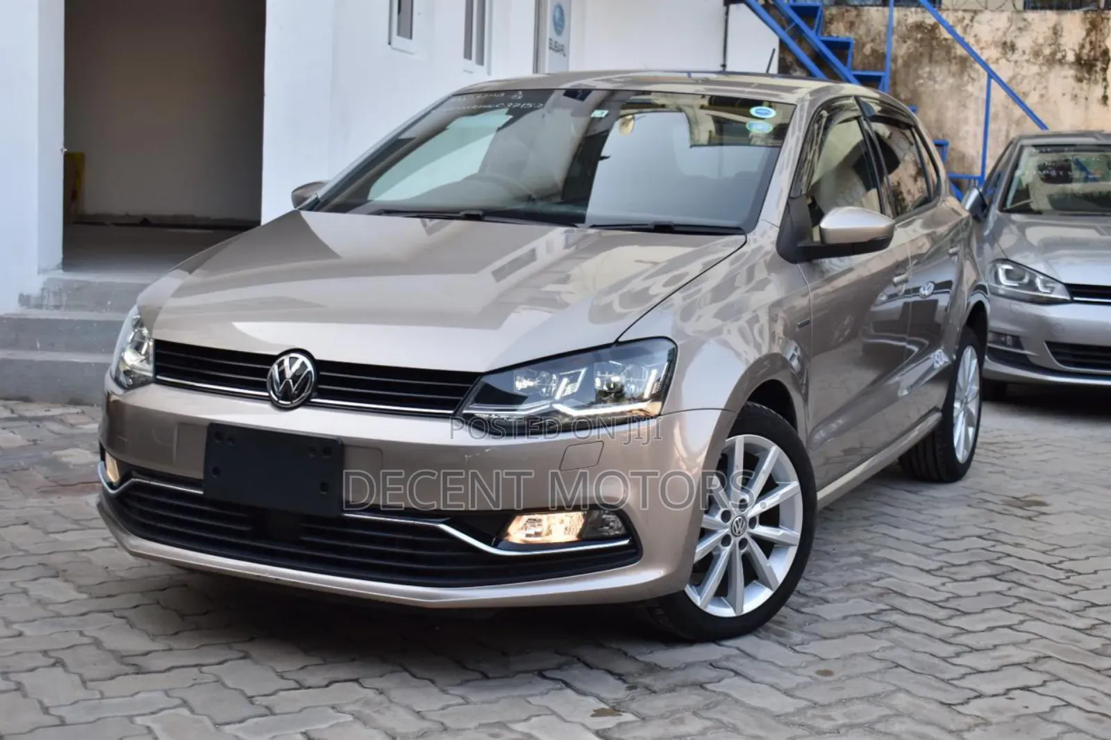 Volkswagen Polo 2018 Gold