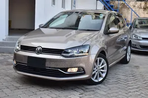 Volkswagen Polo 2018 Gold