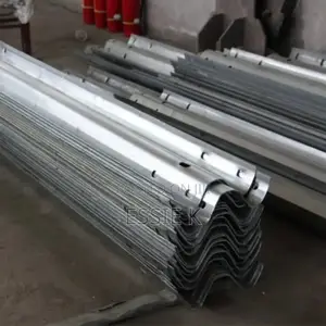 Galvanized Steel Road Protecting Guarding Rails Highway