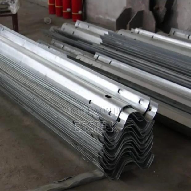 Galvanized Steel Road Protecting Guarding Rails Highway - thumbnail 3