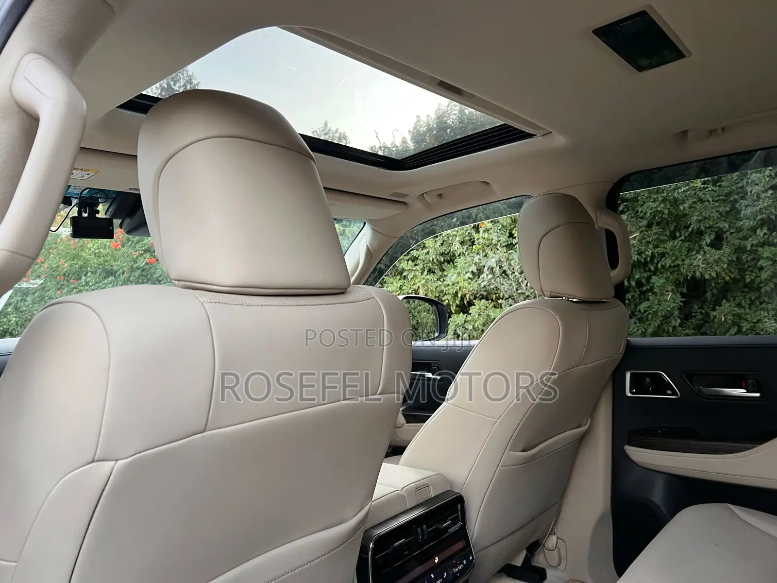 Toyota Land Cruiser 2022 Pearl