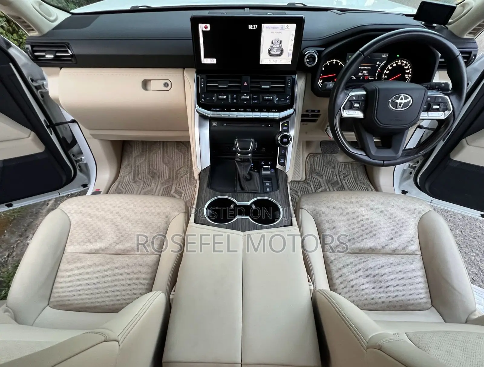 Toyota Land Cruiser 2022 Pearl