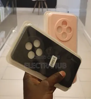 Tecno Spark 30 4g Silicone Case New Sealed