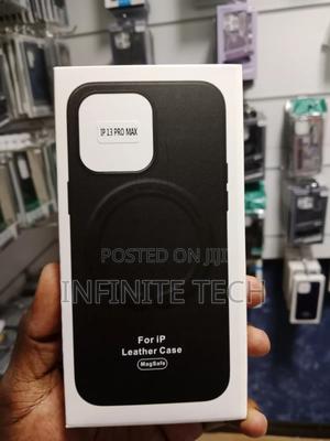 Original Magsafe Apple 13 Pro Max Phone Case - main view