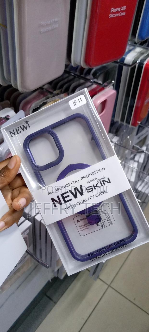 Purple Luxury Electroplate Magsafe Clear Case for iPhone 11 - thumbnail 3