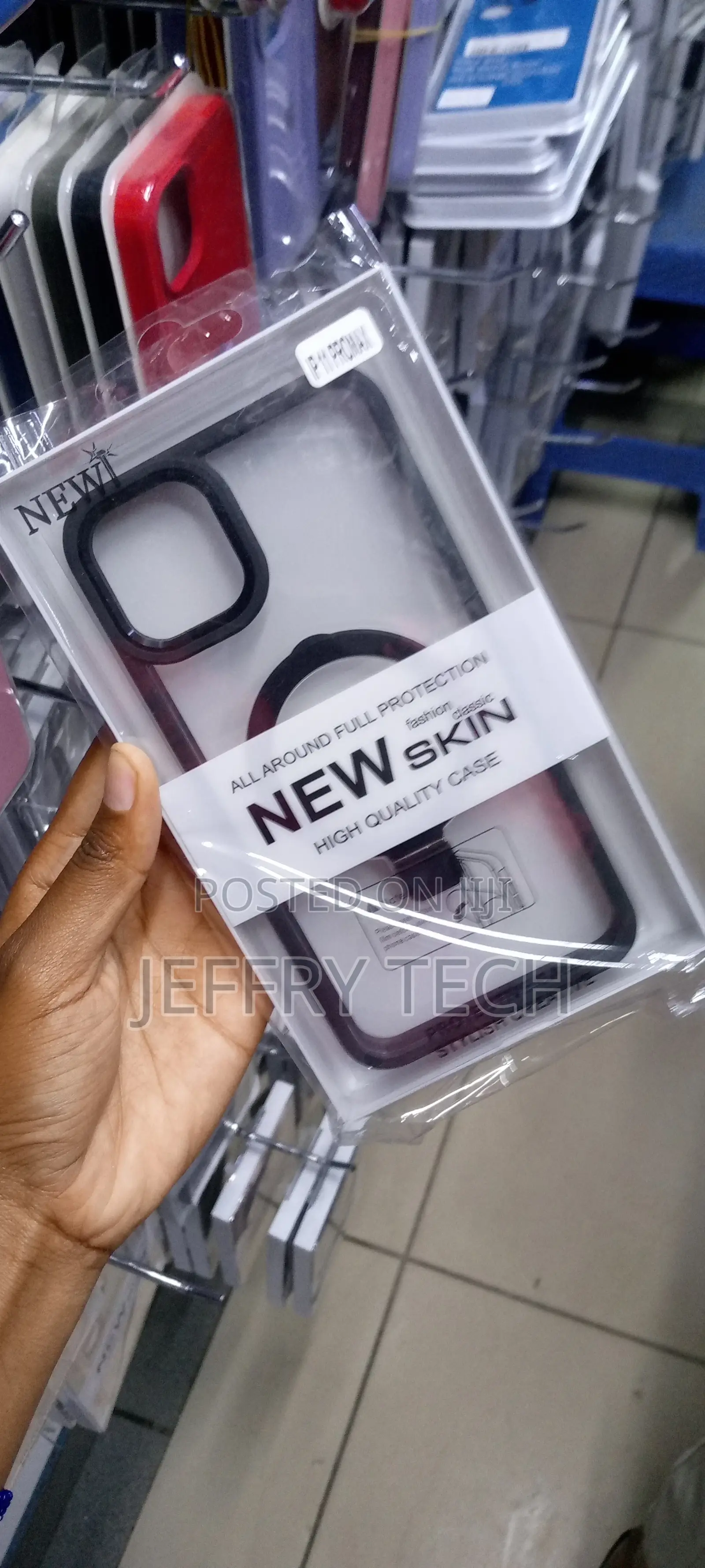 Black Luxury Clear Phone Case for iPhone 11 With Magsafe