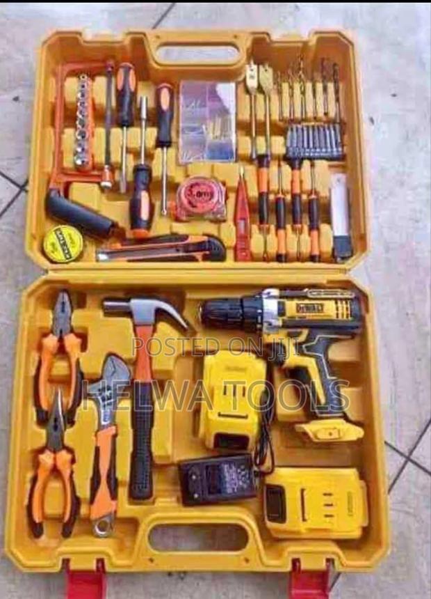 Dewalt Cordless/Cordless Drill - main view