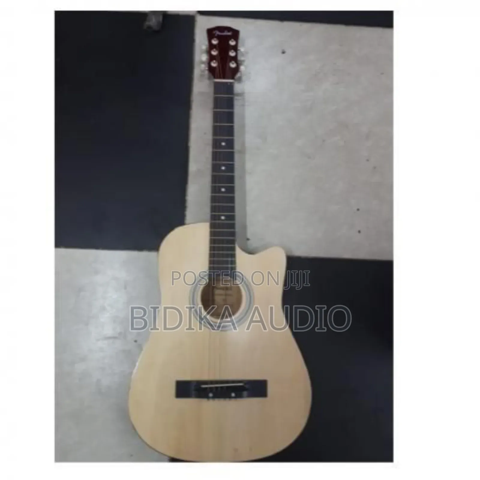 6 String Acoustic Guitar Size 38''