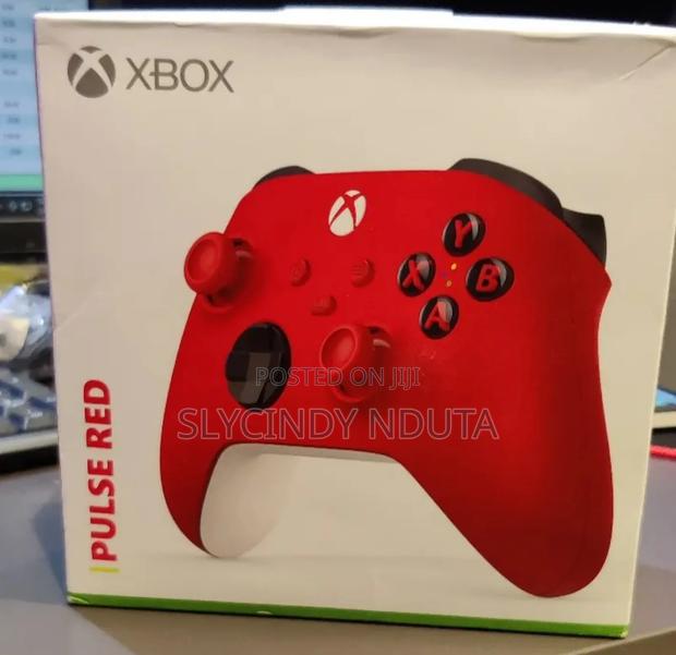 Xbox Series X Controller Pulse Red - main view