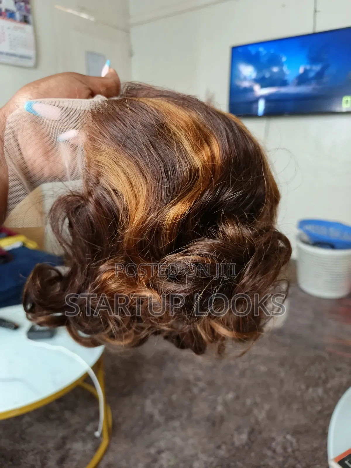 4/27 Short Bob Highlight Human Hair Wig + Free 