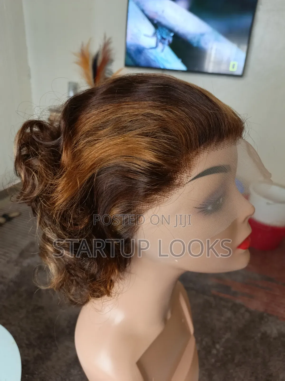 4/27 Short Bob Highlight Human Hair Wig + Free 