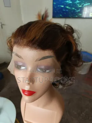 4/27 Short Bob Highlight Human Hair Wig + Free 