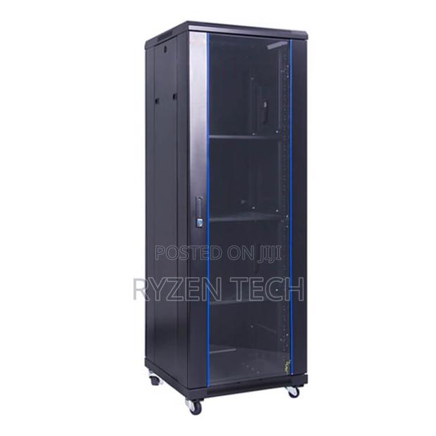 22u Data Cabinets Networking Racks (600mm X 1000mm)