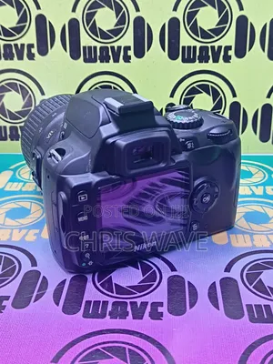 Nikon D40 DSLR Camera
