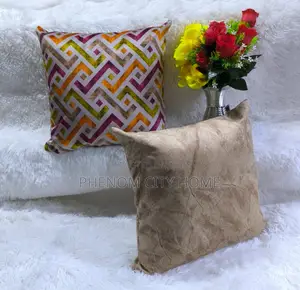 Maroon Mix and Match Throwpillow Covers