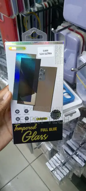 Galaxy S24 Ultra Privacy Screen Protector Tempered Glass