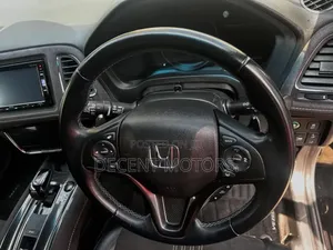 Honda Vezel 1.5 Hybrid 2WD 2019 Black