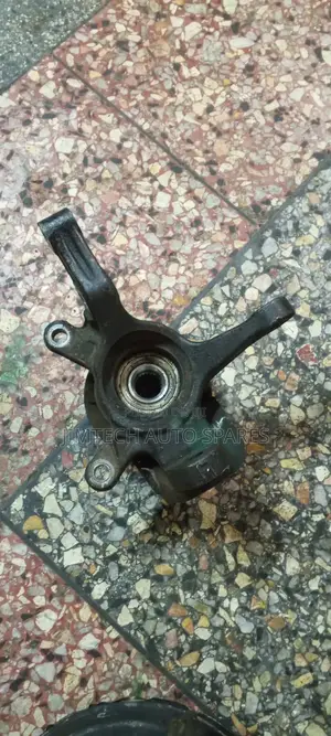 Toyota Vitz Front Hurb