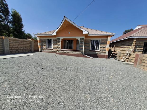 4bdrm Bungalow in Kanisani, Nkoroi for sale