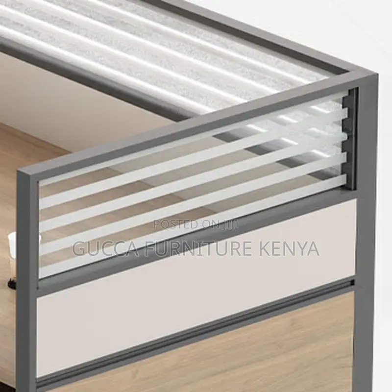 Workstations:1-Seater Workstation Manufactured Wood Top