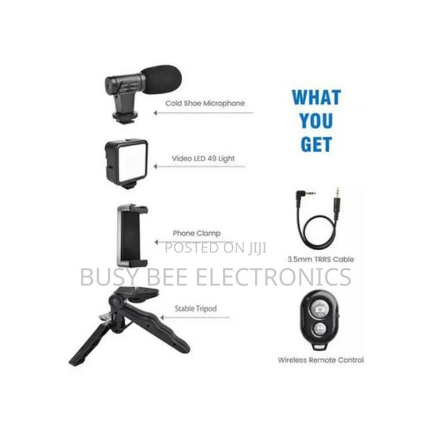 Vlogging Kit With Microphone - thumbnail 3