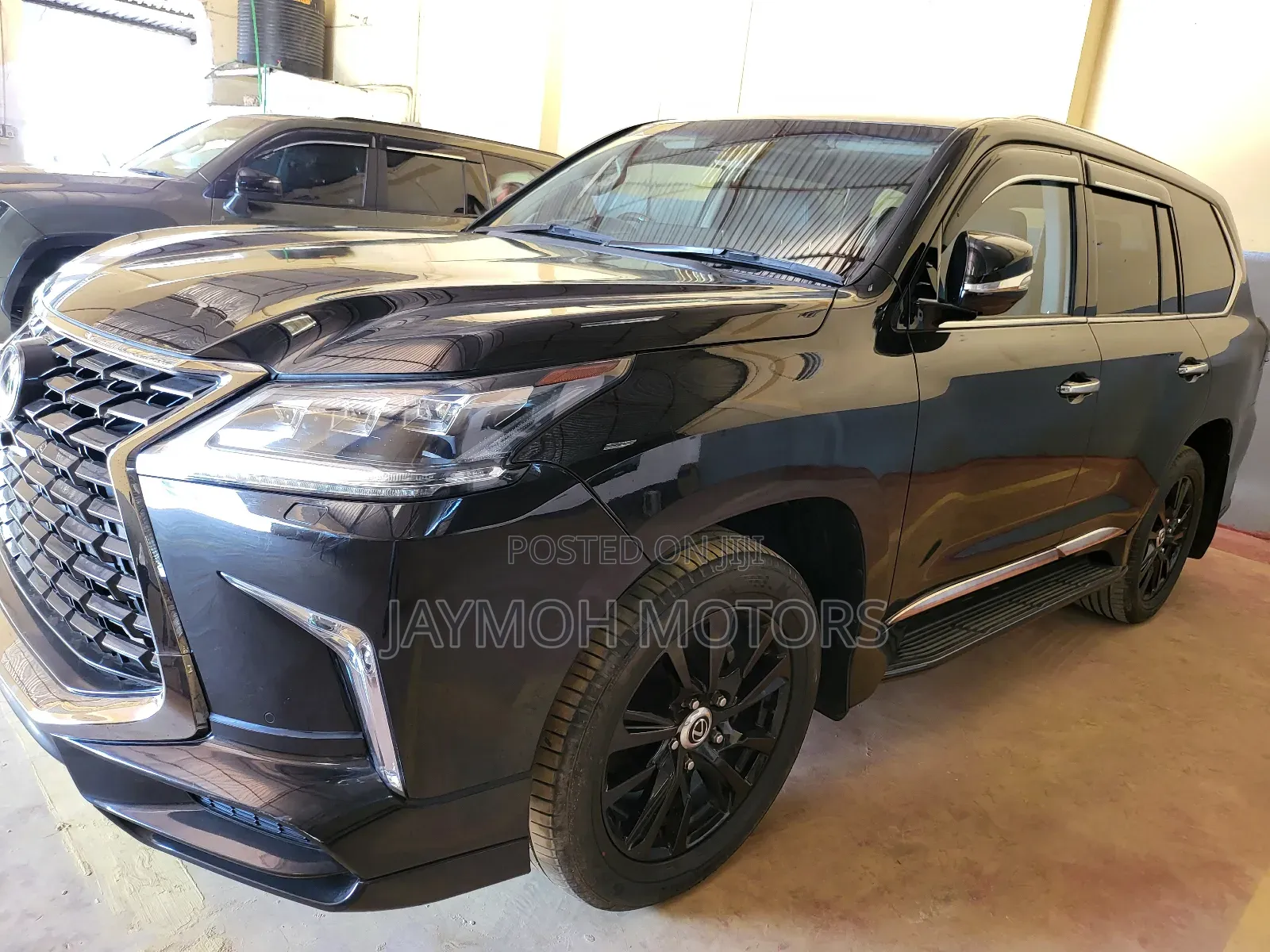 Lexus LX 2018 Black