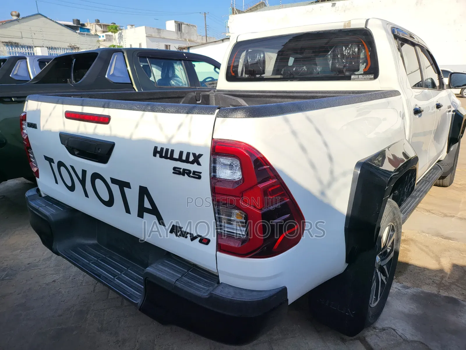 Toyota Hilux 2019 Silver