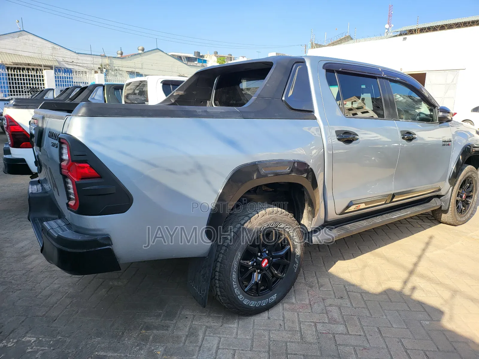Toyota Hilux 2019 Silver