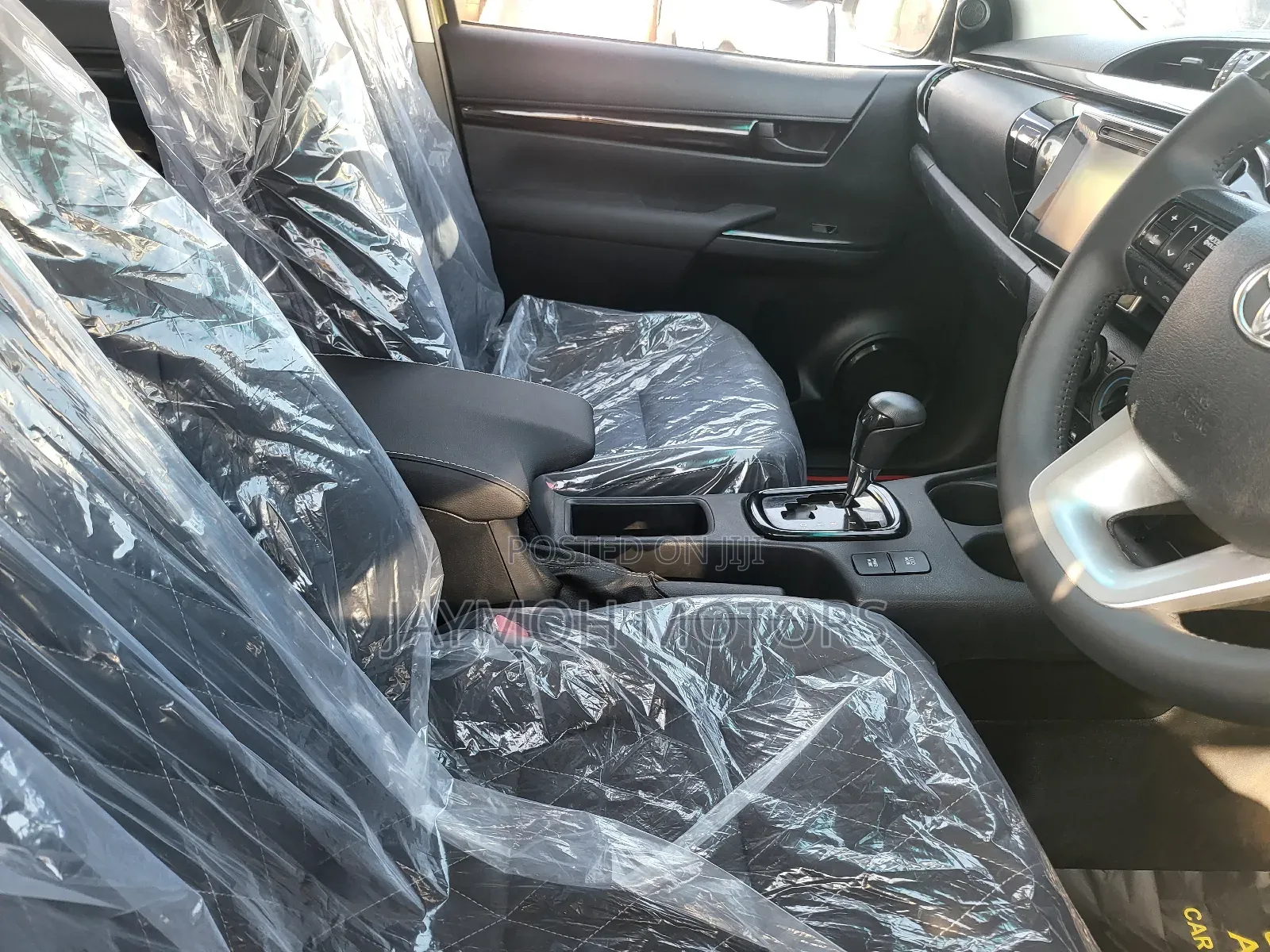 Toyota Hilux 2019 Green