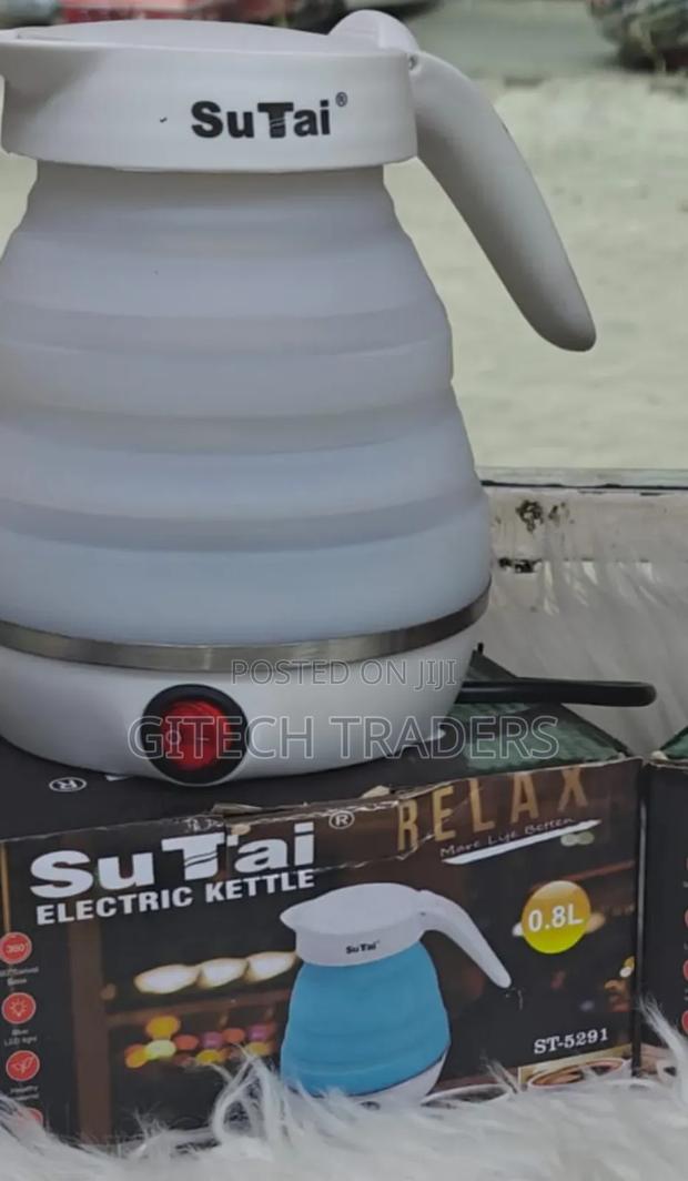 Silcon Foldable Electrickettle.
Capacity 800ml - main view